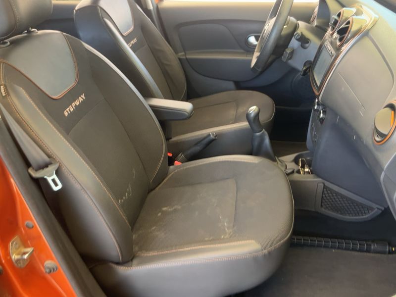 Dacia Sandero 0.9 TCe SL Trotamundos — zdjęcie 11