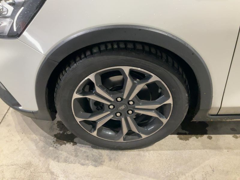 Ford Focus 1.5 TDCi EcoBlue Active 2019 – снимка 3