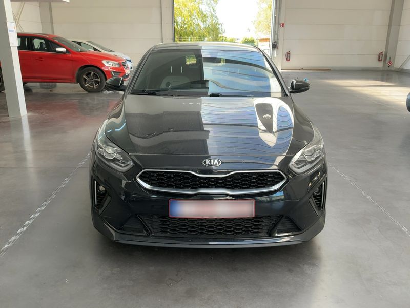 Kia pro_cee'd 1.4 TGDI GT Line — zdjęcie 9