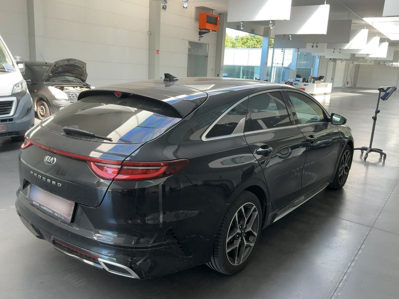Kia pro_cee'd 1.4 TGDI GT Line — zdjęcie 6