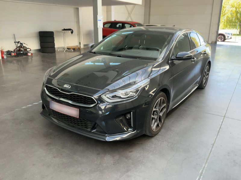 Kia pro_cee'd 1.4 TGDI GT Line — zdjęcie 2