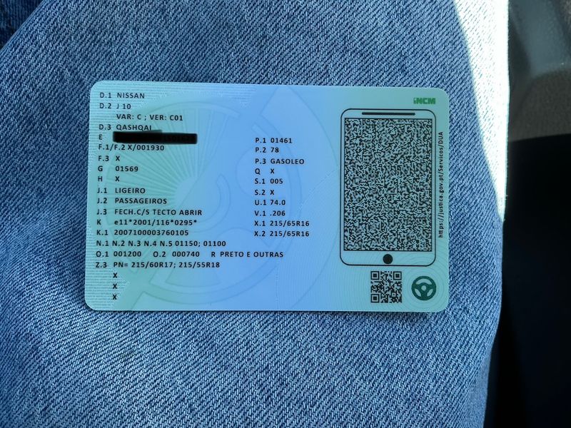 Nissan Qashqai 1.5 dCi Tekna — zdjęcie 16