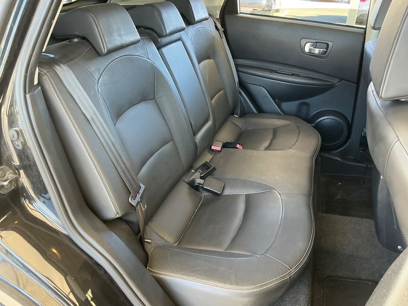 Nissan Qashqai 1.5 dCi Tekna — zdjęcie 14