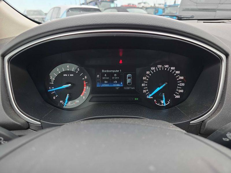 Ford Mondeo 1.5 EcoBoost Trend — zdjęcie 12