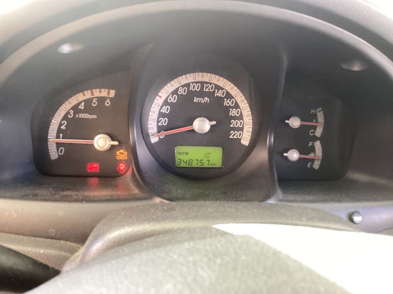 Kia Sportage 2.0 CRDi LX — zdjęcie 4