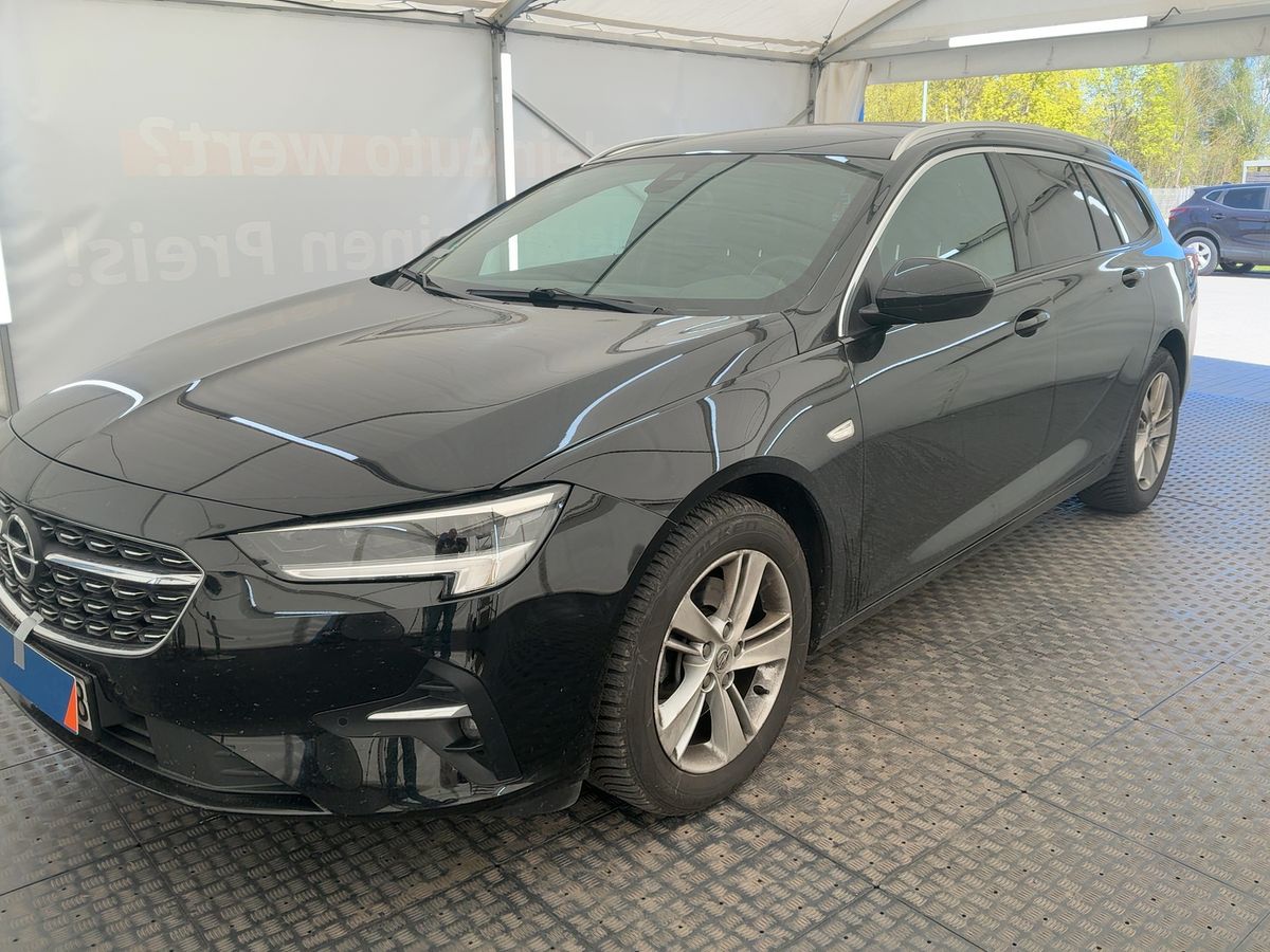 Opel Insignia 2022
