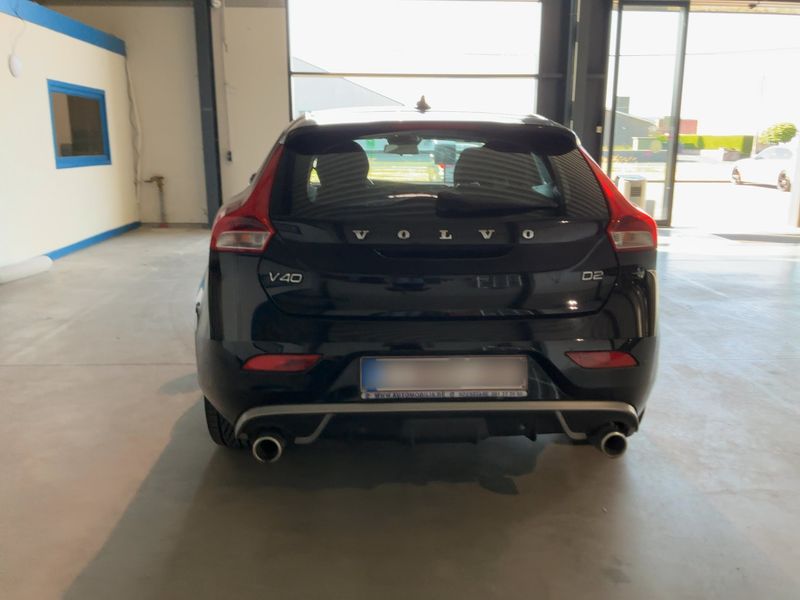 Volvo V40 2.0 D2 — zdjęcie 5