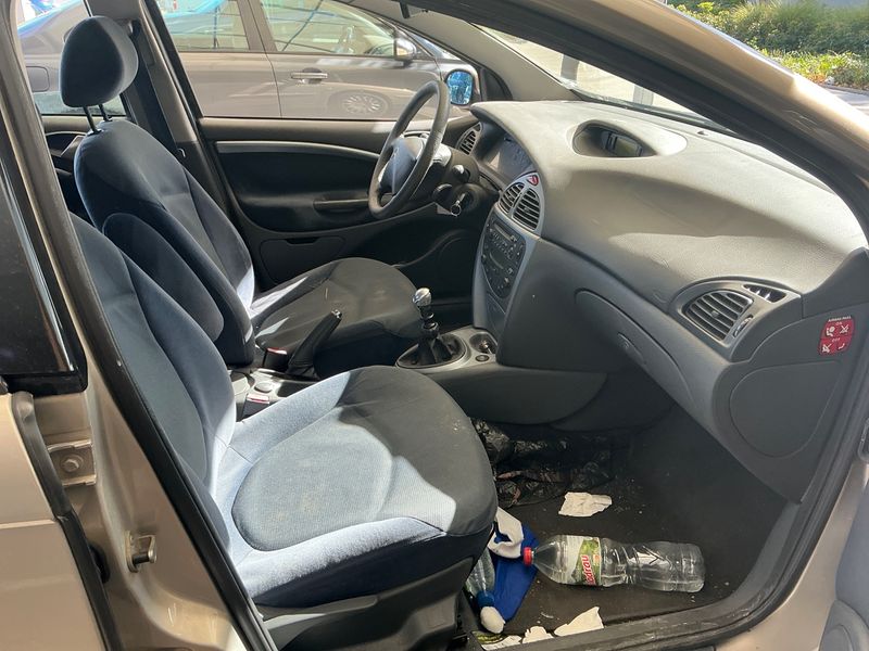 Citroen C5 2.0 HDi Magic — zdjęcie 3