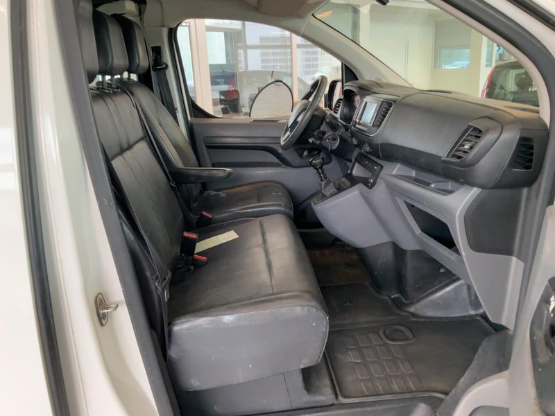 Peugeot Expert 2.0 Blue-HDi Pro Eco L3 TwinCab Edition — zdjęcie 11