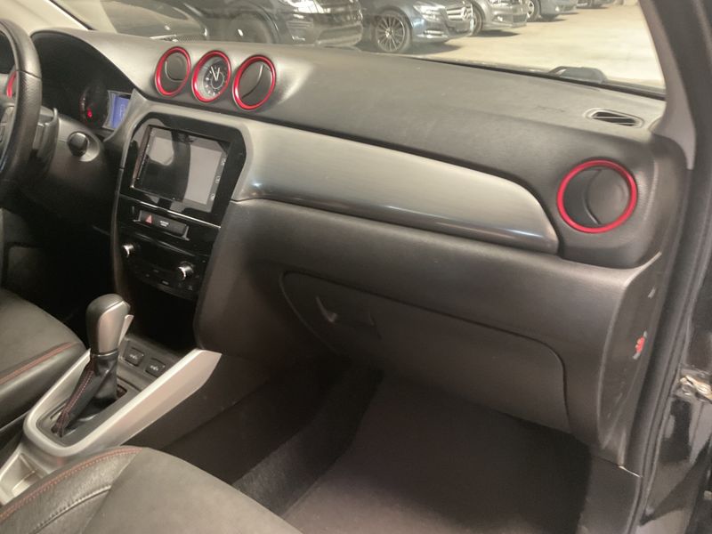 Suzuki Vitara 1.4 BoosterJet Style 4x2 2018 – снимка 28