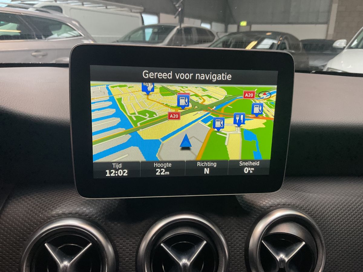 Mercedes-Benz A-Klasse 2017 — photo 24