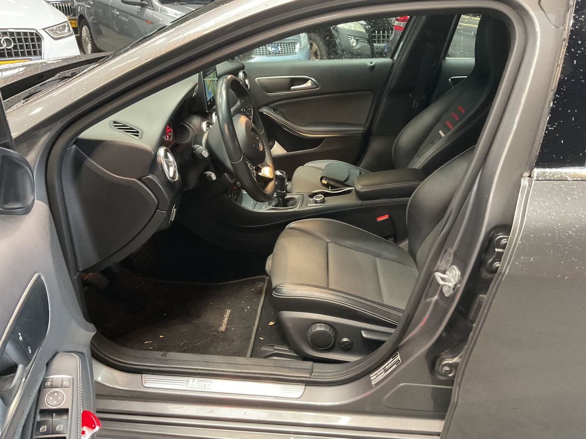 Mercedes-Benz A-Klasse 2017 — photo 17