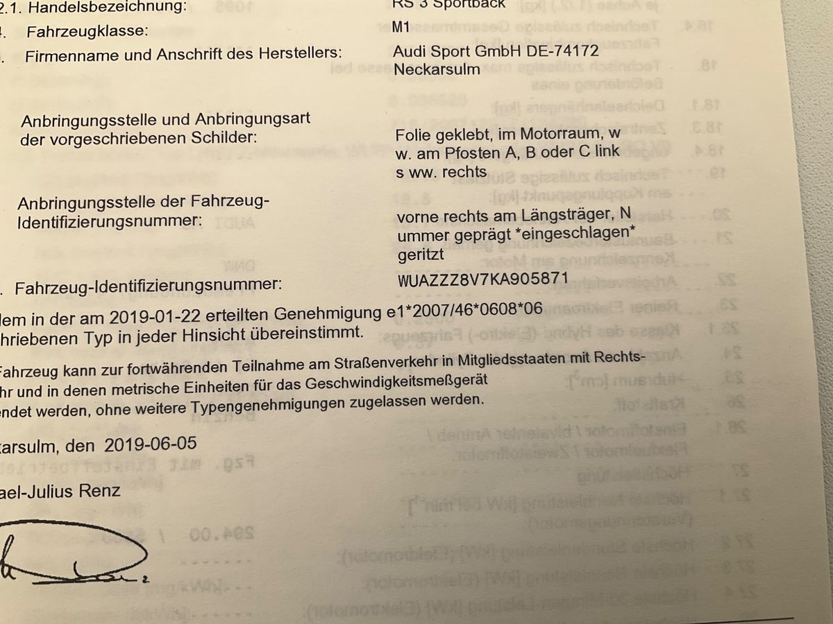Audi RS 3 2.5 TFSI quattro