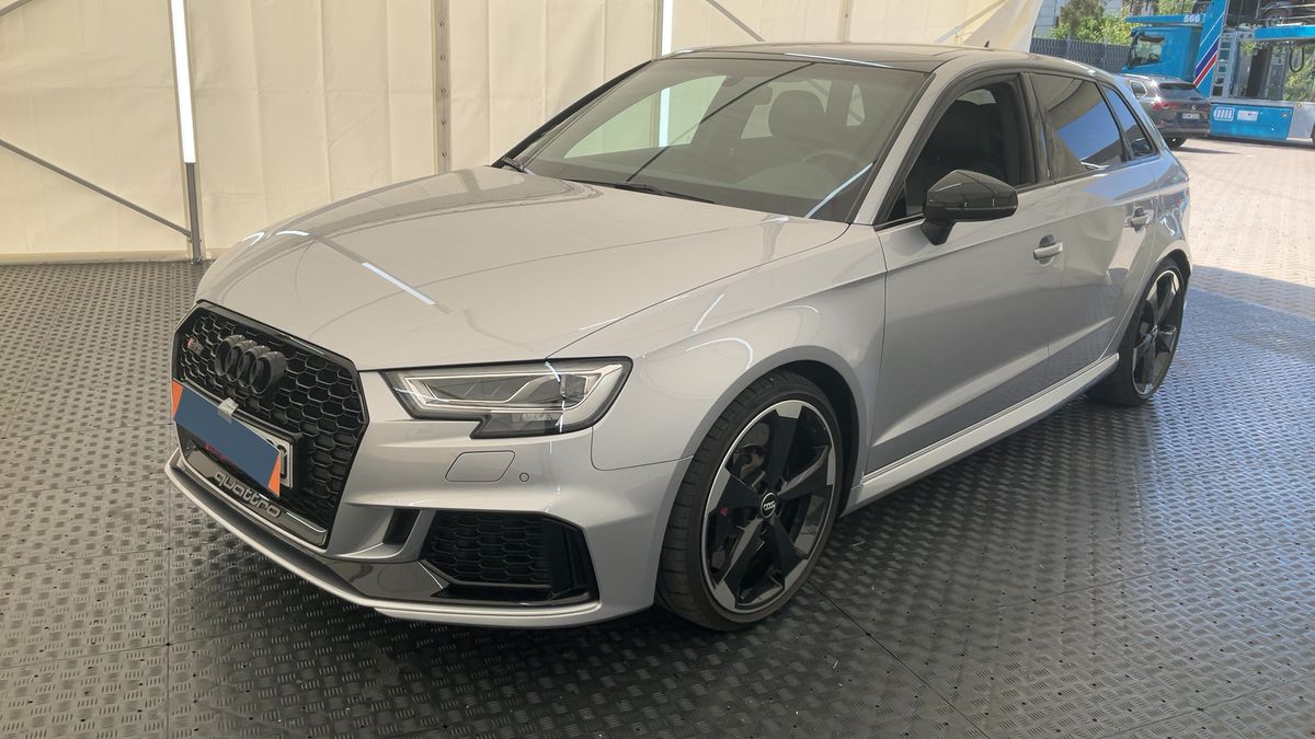 Audi RS 3 2.5 TFSI quattro