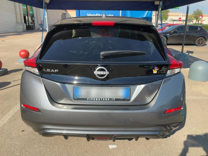 Nissan Leaf electric drive 110 kW N-Connecta — zdjęcie 5