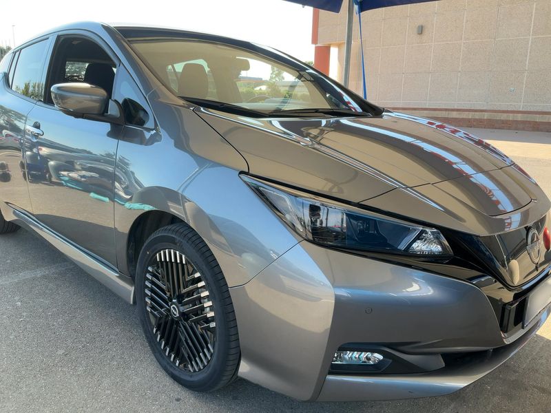 Nissan Leaf electric drive 110 kW N-Connecta — zdjęcie 8