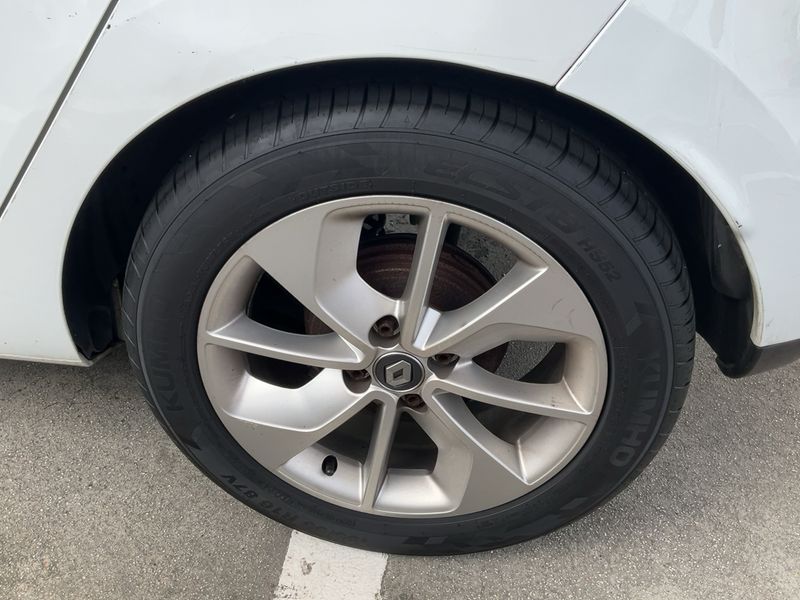 Renault Clio 1.5 dCi Limited 2016 – снимка 5