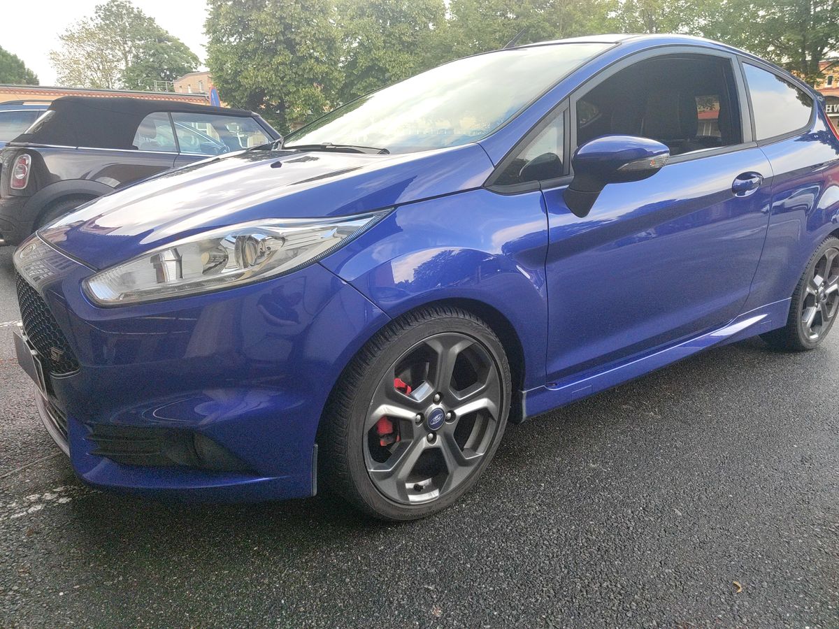 Ford Fiesta 1.6 EcoBoost ST