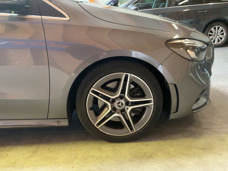 Mercedes-Benz B-Klasse B 220 d AMG Line 2019 – снимка 11