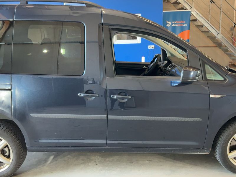 Volkswagen Caddy 2.0 TDI Trendline 4Motion BlueMotion Tech 2015 – снимка 10