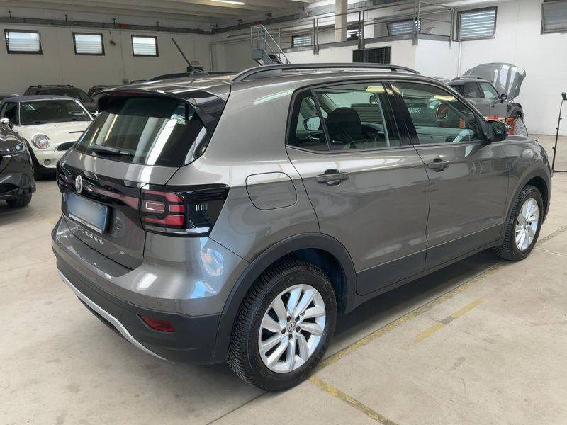 Volkswagen T-Cross 1.6 TDI Style — zdjęcie 6