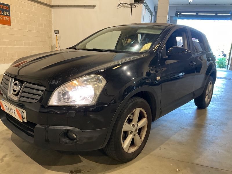 Nissan Qashqai 2.0 dCi Tekna — zdjęcie 1