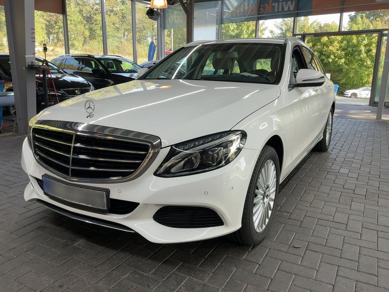 Mercedes-Benz C-Klasse C 180 CGI T Edition Exclusive