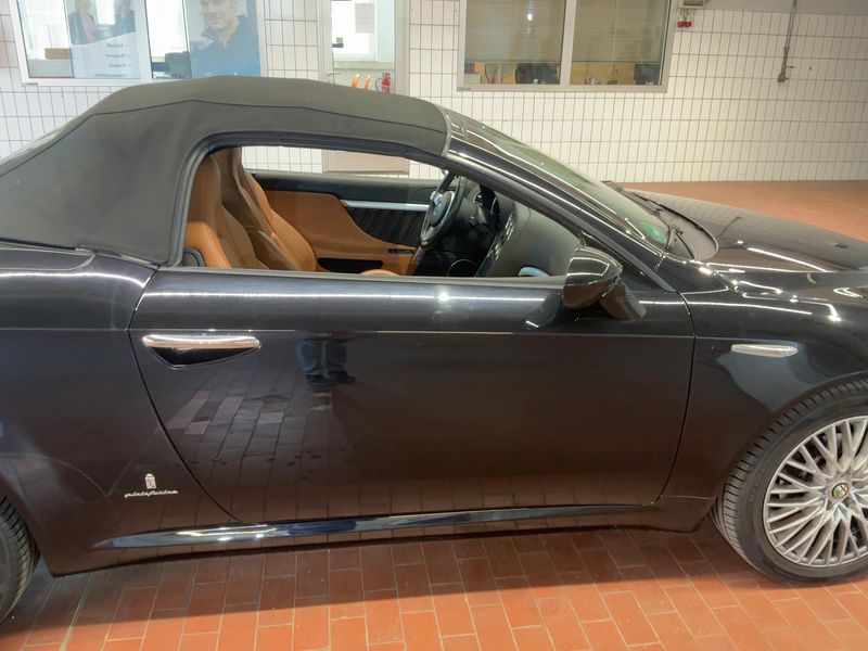 Alfa Romeo Alfa Spider 2.2 JTS — zdjęcie 7