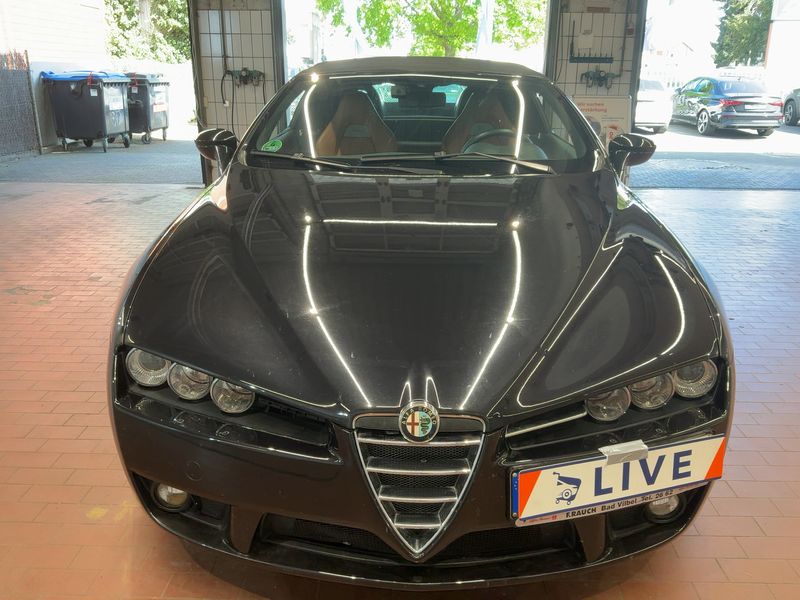Alfa Romeo Alfa Spider 2.2 JTS — zdjęcie 9