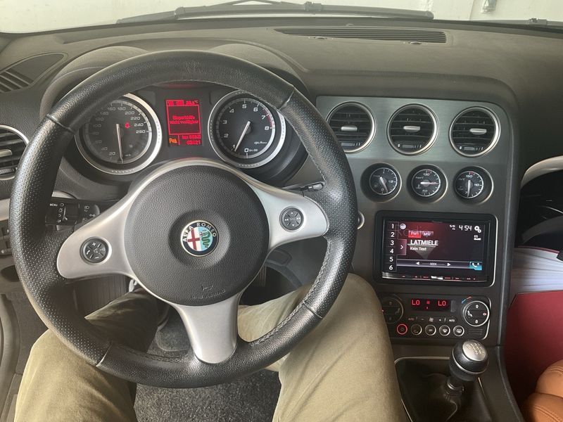 Alfa Romeo Alfa Spider 2.2 JTS — zdjęcie 13