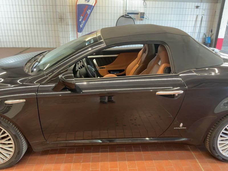 Alfa Romeo Alfa Spider 2.2 JTS — zdjęcie 4