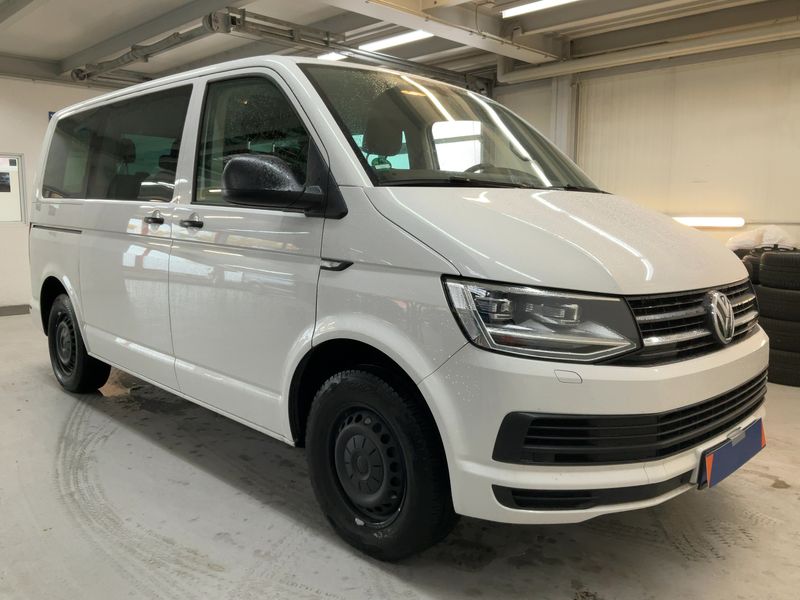 Volkswagen T6 Multivan 2.0 TDI Trendline — zdjęcie 8