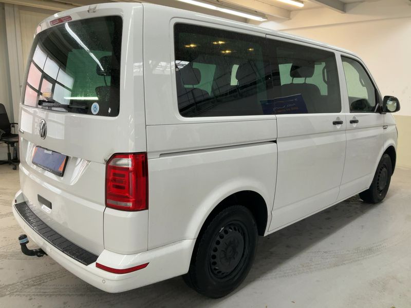 Volkswagen T6 Multivan 2.0 TDI Trendline — zdjęcie 6