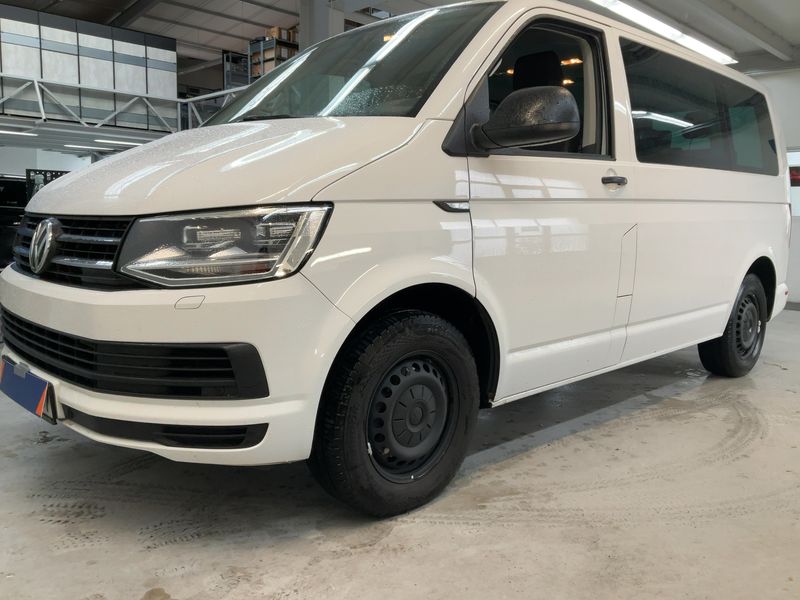 Volkswagen T6 Multivan 2.0 TDI Trendline — zdjęcie 2