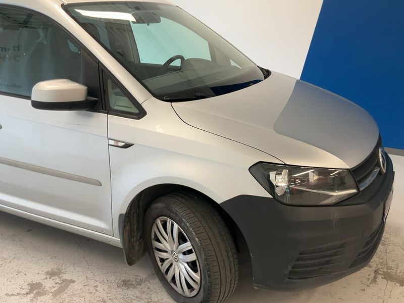 Volkswagen Caddy 1.4 TSI Maxi Trendline BlueMotion Tech 2017 – снимка 12