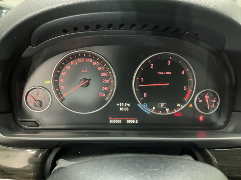 BMW 5er 535d — zdjęcie 13
