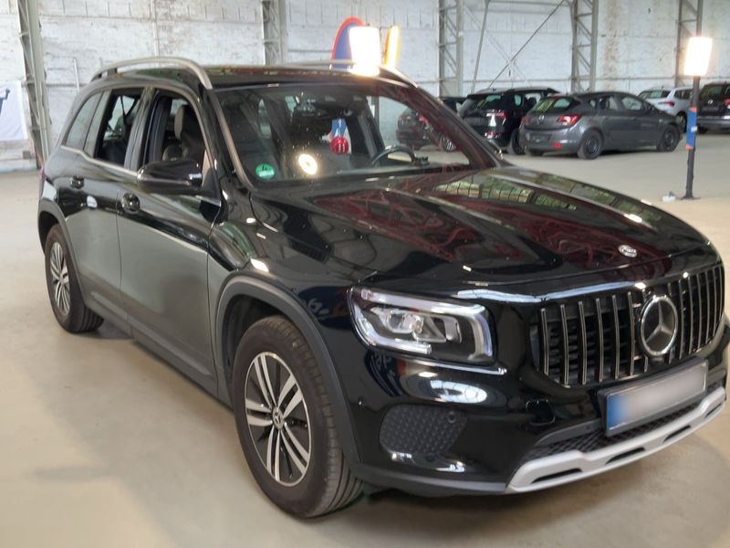 Mercedes-Benz GLB-Klasse GLB 200 d Style — zdjęcie 8