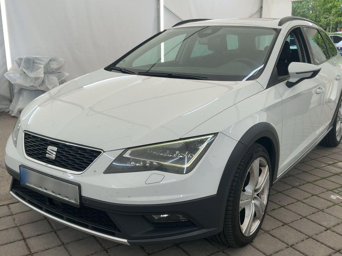 Seat Leon 2016 — photo 1