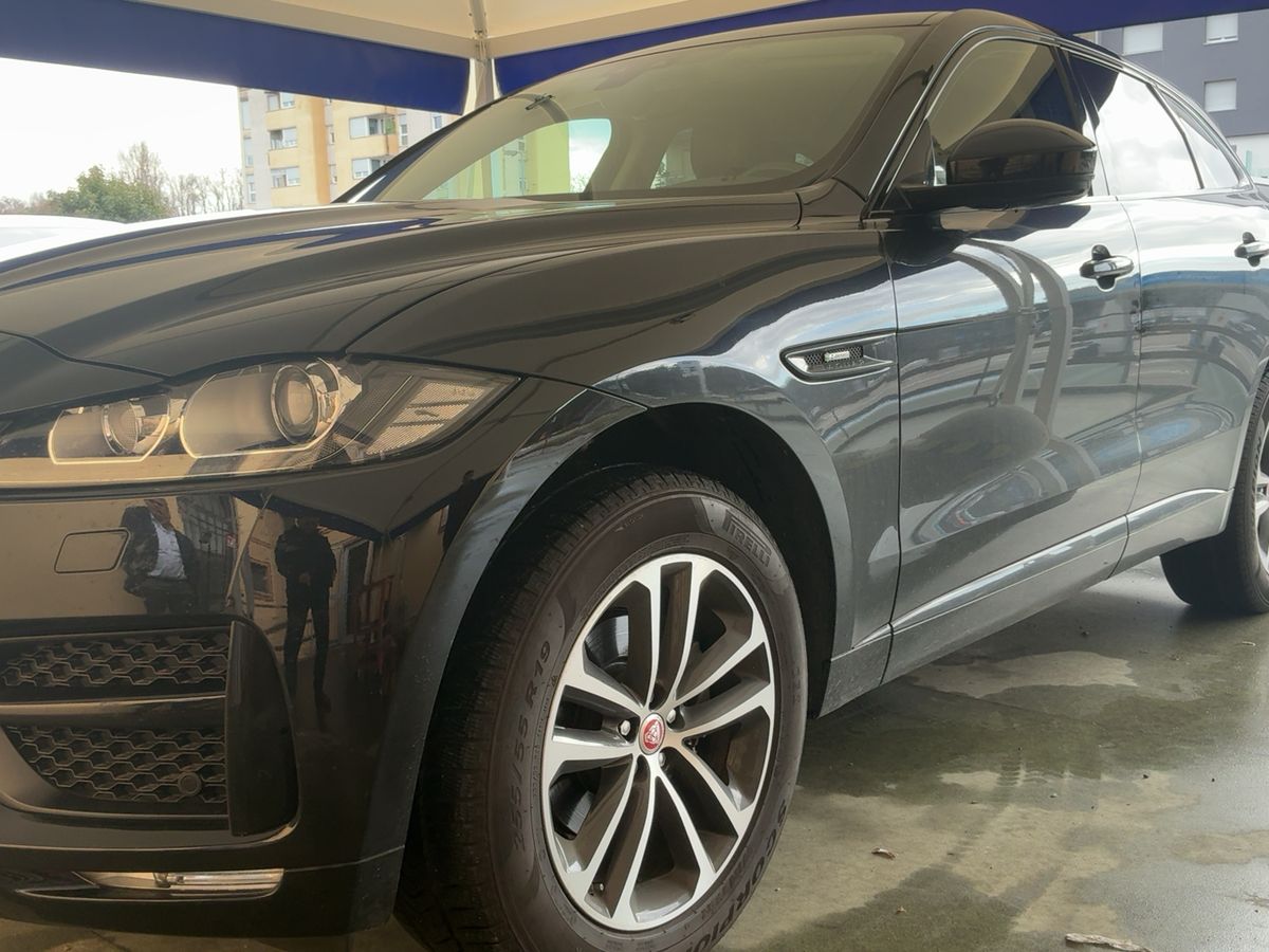 Jaguar F-Pace d'occasion