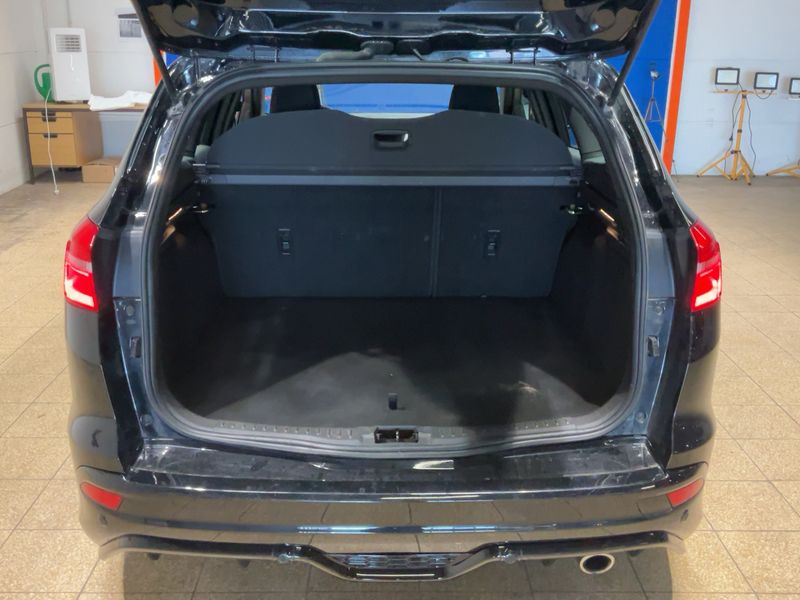 Ford Focus 1.5 EcoBoost ST-Line 2018 – снимка 16
