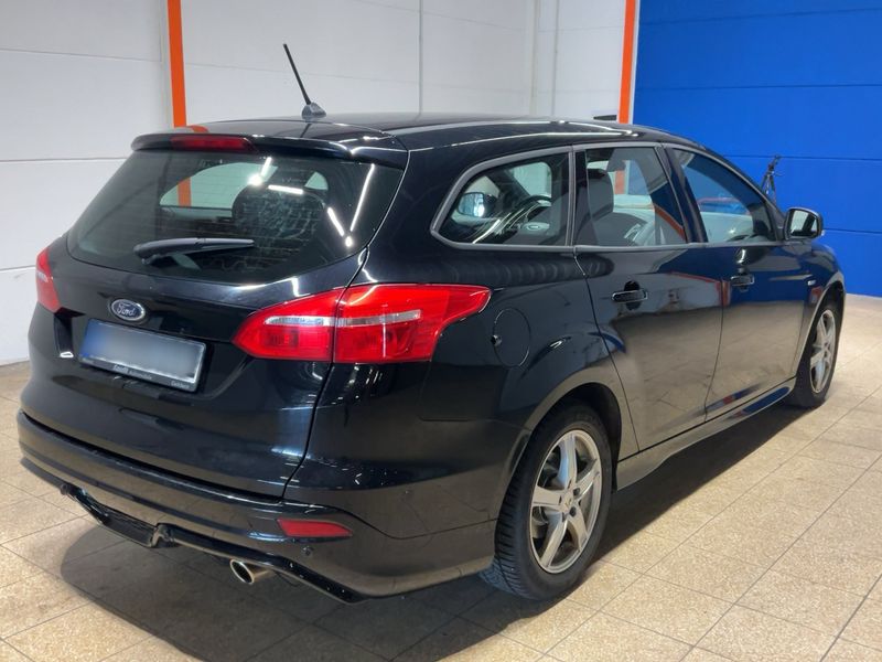 Ford Focus 1.5 EcoBoost ST-Line 2018 – снимка 8