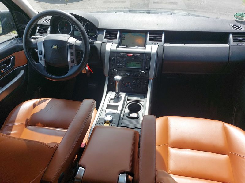 Land Rover Range Rover Sport 3.6 TD V8 HSE — zdjęcie 11