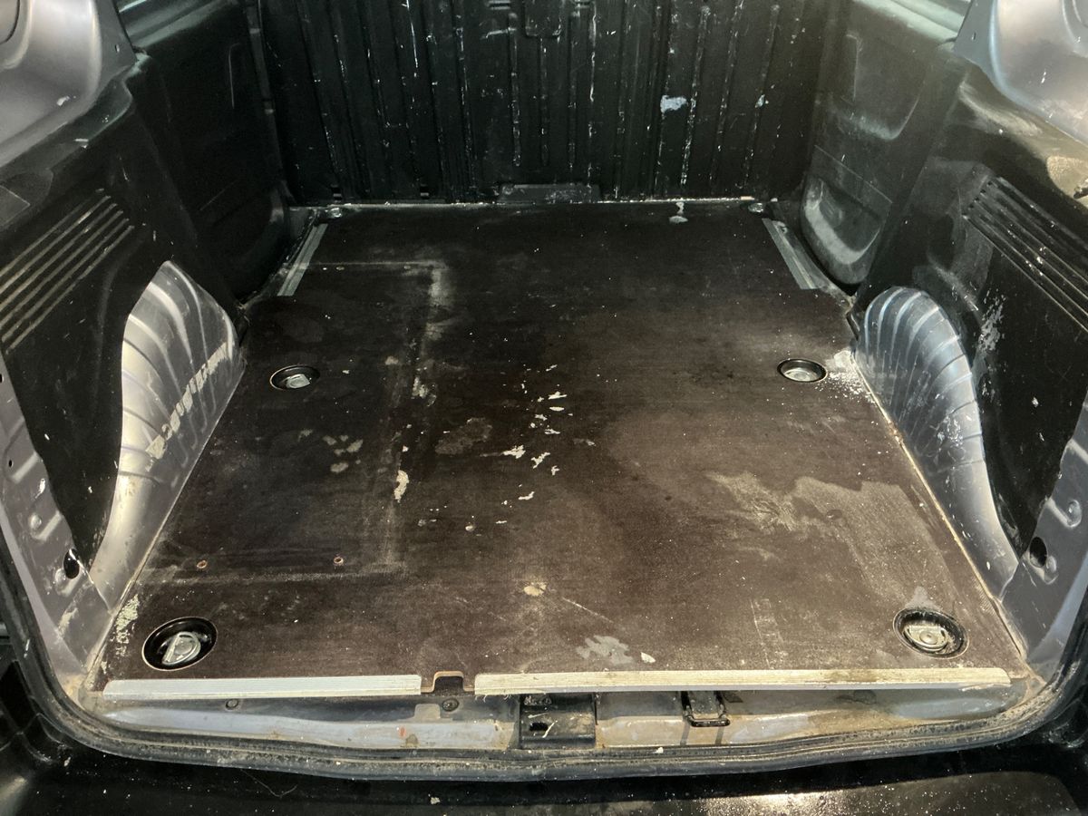 Opel Combo 2020 — photo 33
