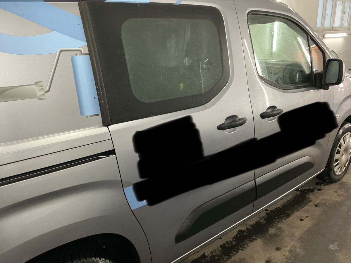 Opel Combo 2020 — photo 11