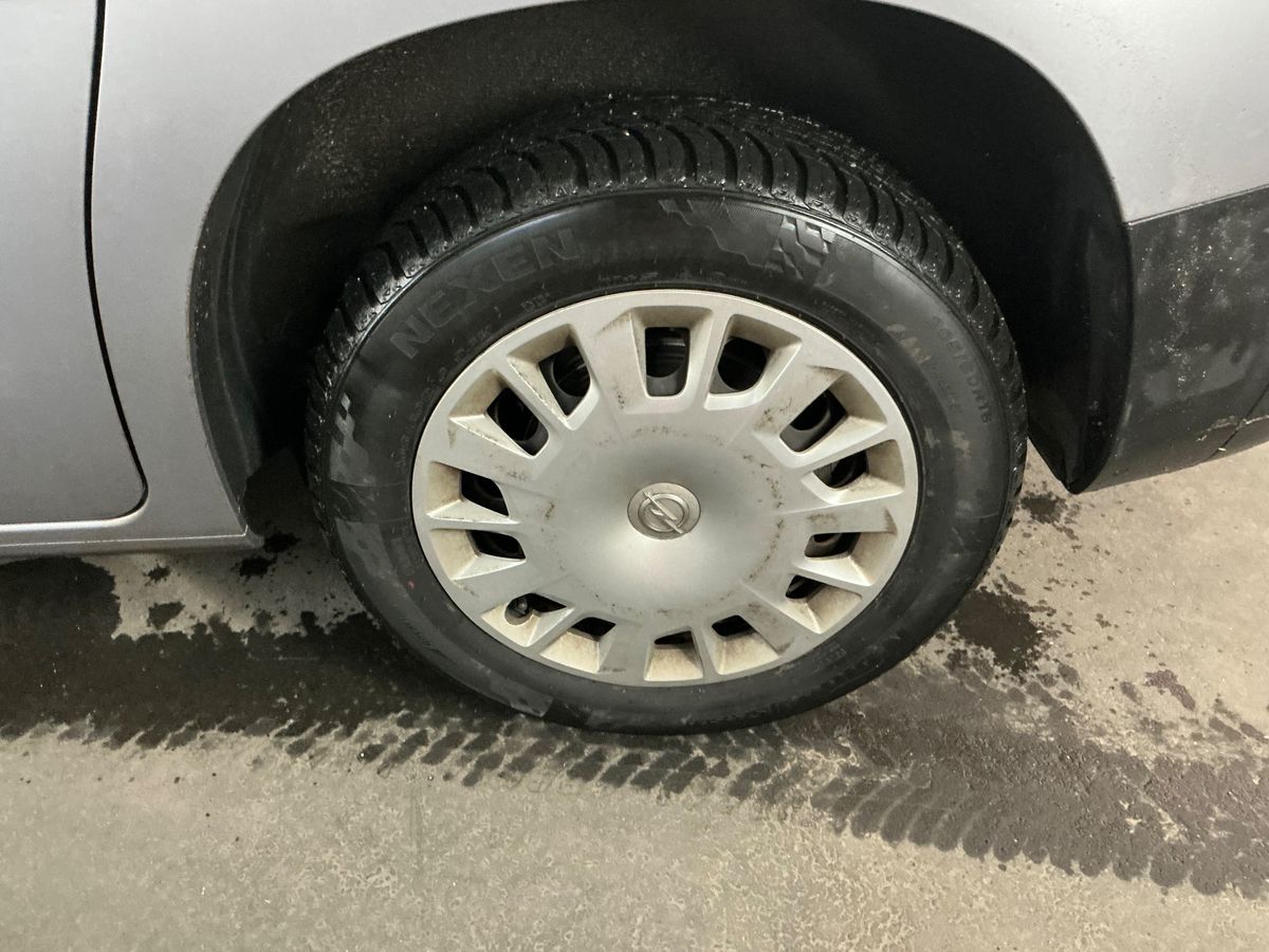 Opel Combo 2020 — photo 6