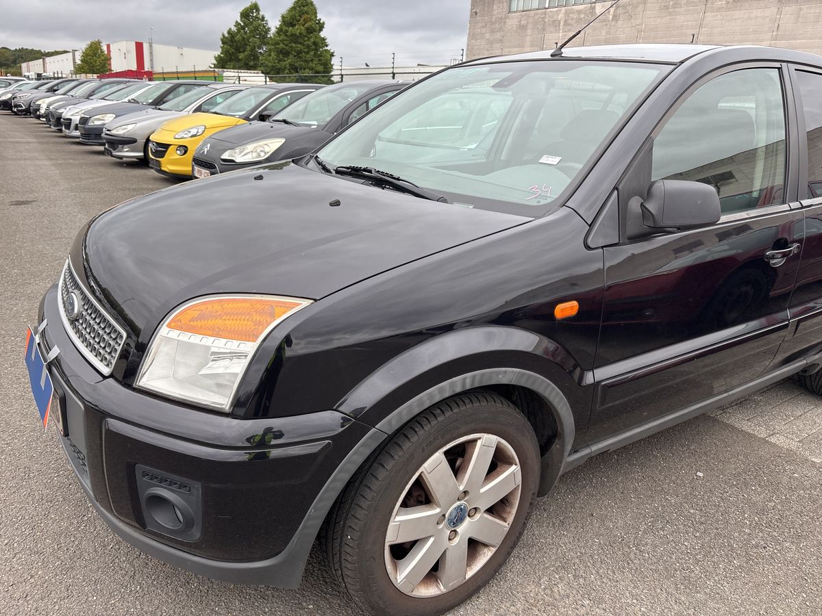 Ford Fusion 1.6 Plus
