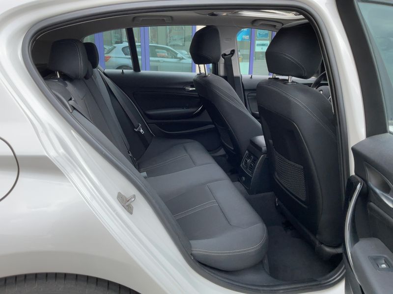 BMW 1er 118d Sport Line 2017 – снимка 19