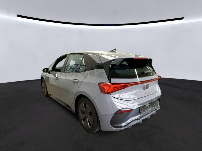 Cupra Born electric drive 150 kW — zdjęcie 3