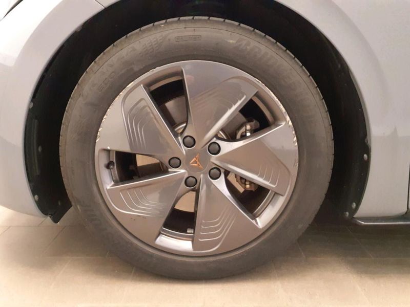 Cupra Born electric drive 150 kW — zdjęcie 25