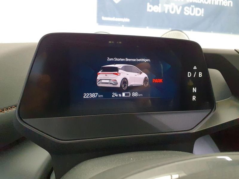 Cupra Born electric drive 150 kW — zdjęcie 18
